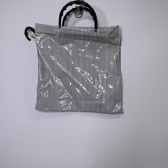 Saks 5th Ave Umbrella Bag Rare Vintage Like New - Picture 3 of 9